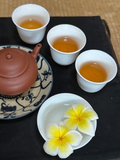 與茶的共鳴：尋找日常零食中的茶席知音