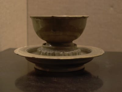 茶杯鑑定：解讀歷代茶器真偽的符號學方法